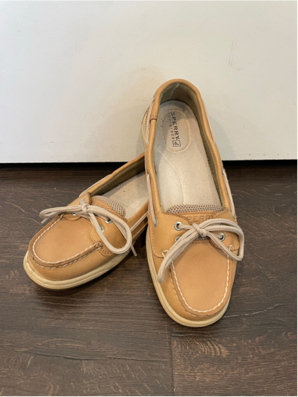 Women’s Sperry Top-Sider Angelfish Boat Shoes Size 8 Beige and White